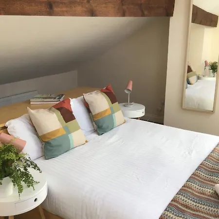 Conference View בית הארחה